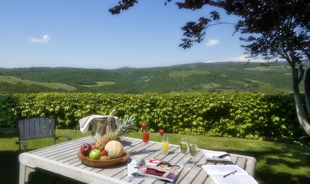 فندق ريزورت آند سبا فاتوريا دي فيبيو Monte Castello di Vibio المظهر الخارجي الصورة